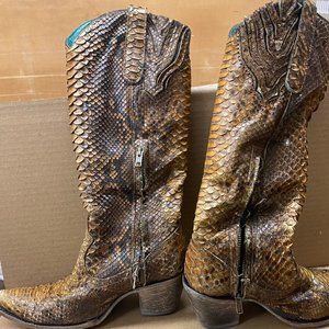 Corral Cowgirl Snake Boots